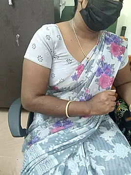 Snapshot of Tamil_roja69 chatting on June 1, 2026, 1:24 pm Tamil roja69 online show from June 1, 2026, 1:24 pm