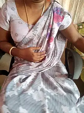 Snapshot of Tamil_roja69 chatting on June 22, 2026, 5:26 am Tamil roja69 online show from June 22, 2026, 5:26 am