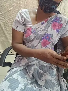 Snapshot of Tamil_roja69 chatting on July 10, 2026, 4:53 pm Tamil roja69 online show from July 10, 2026, 4:53 pm