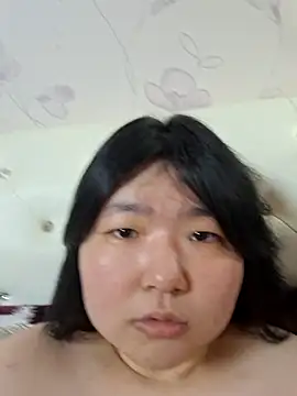 Lee0613 online show from December 26, 2024, 7:03 am