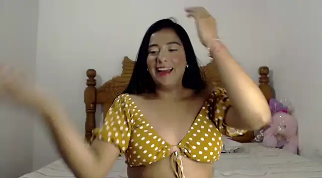 Coral0403 online show from January 11, 2025, 12:44 am