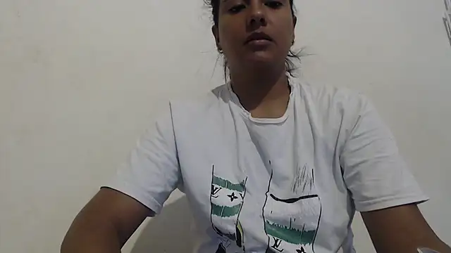 Coral0403 online show from February 23, 2025, 3:51 pm