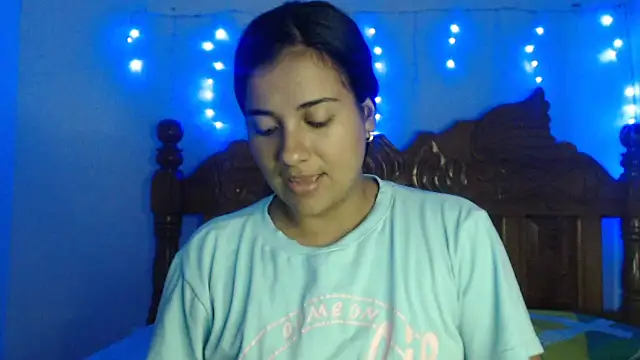 Coral0403 online show from March 16, 2025, 11:14 pm