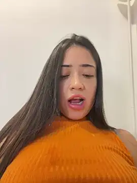 Snapshot of Liam_OH chatting on January 5, 2025, 5:51 am Liam OH online show from January 5, 2025, 5:51 am