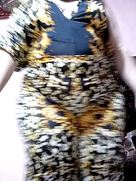 Snapshot of Botina-68 chatting on January 22, 2025, 10:37 pm Botina-68 online show from January 22, 2025, 10:37 pm