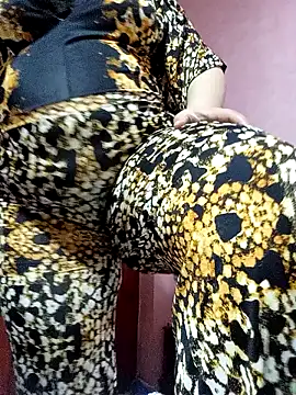 Snapshot of Botina-68 chatting on March 6, 2025, 9:31 pm Botina-68 online show from March 6, 2025, 9:31 pm