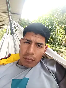 elmazitogrande online show from April 21, 2026, 6:01 pm