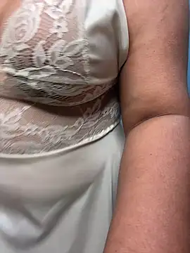 Snapshot of tanvihot2 chatting on February 20, 2025, 2:13 pm tanvihot2 online show from February 20, 2025, 2:13 pm