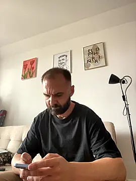 Snapshot of Asmodeuss666 chatting on September 11, 2025, 1:11 pm Asmodeuss666 online show from September 11, 2025, 1:11 pm