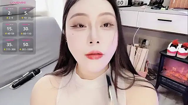 Snapshot of Caicai-a chatting on February 20, 2026, 9:21 am Caicai-a online show from February 20, 2026, 9:21 am