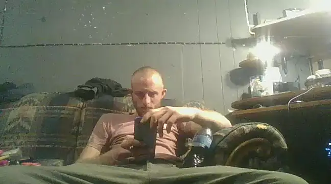 Snapshot of 618fuckupp chatting on March 14, 2025, 7:48 am 618fuckupp online show from March 14, 2025, 7:48 am