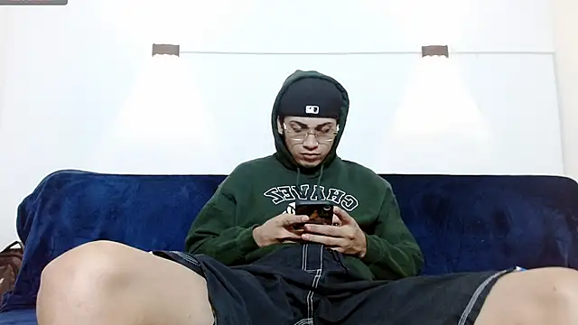 Br4ndxpimm online show from October 24, 2025, 8:05 pm