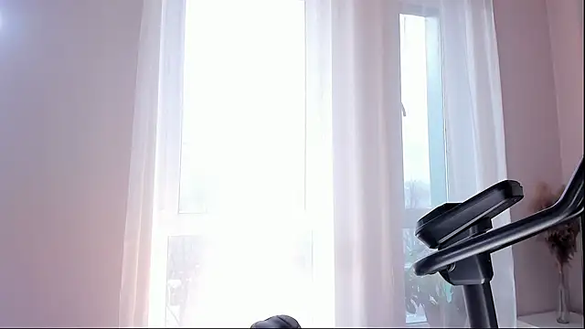 Max level online show from December 20, 2025, 8:21 am