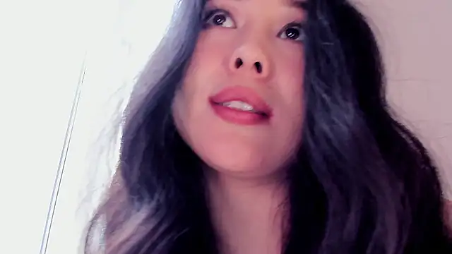 Max level online show from April 11, 2026, 7:45 am