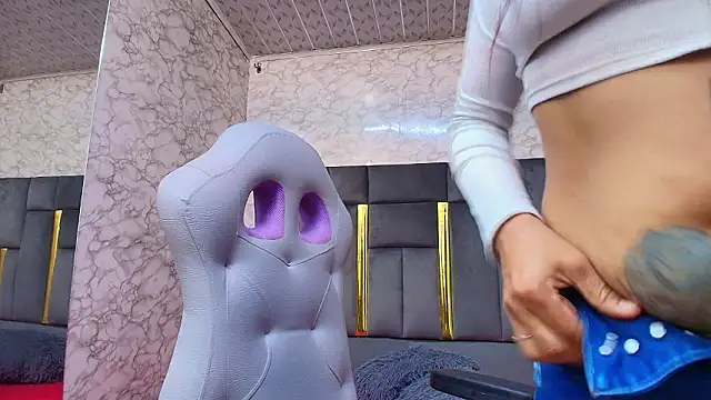 Lorena watson online show from January 14, 2026, 2:55 pm