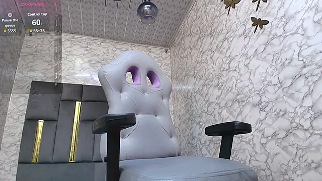 Lorena watson online show from February 1, 2026, 2:15 pm