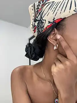 Imaraa  online show from March 3, 2025, 9:05 pm