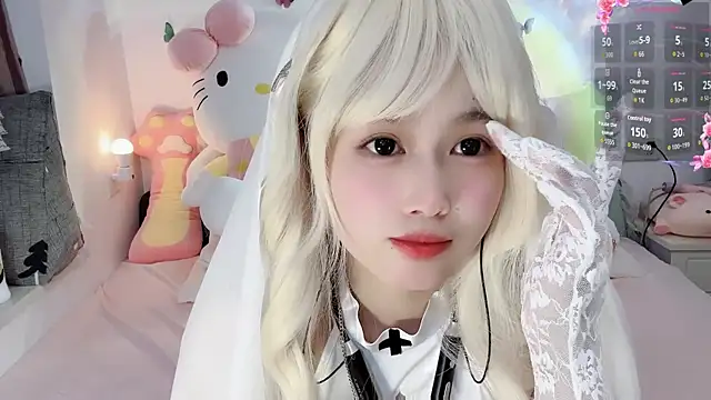 Snapshot of Alien1227 chatting on September 23, 2025, 1:47 pm Alien1227 online show from September 23, 2025, 1:47 pm