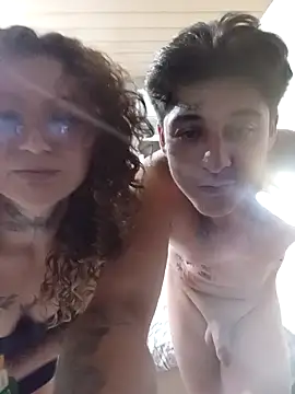 Snapshot of Phann_J_Casal chatting on November 11, 2025, 12:10 am Phann J Casal online show from November 11, 2025, 12:10 am