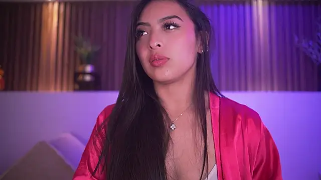 Snapshot of Camila_dupont chatting on November 28, 2025, 4:37 am Camila dupont online show from November 28, 2025, 4:37 am