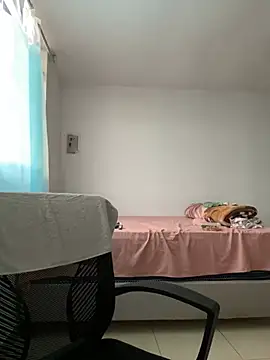 lunagonzales lima 2007 online show from February 13, 2025, 11:26 pm