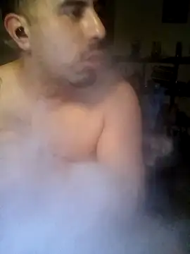 k1oudE online show from November 1, 2025, 9:33 am