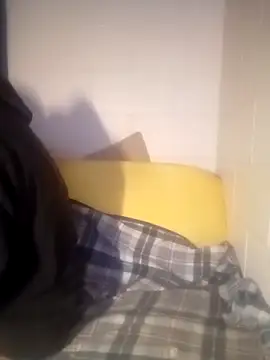 k1oudE online show from February 22, 2026, 9:19 am