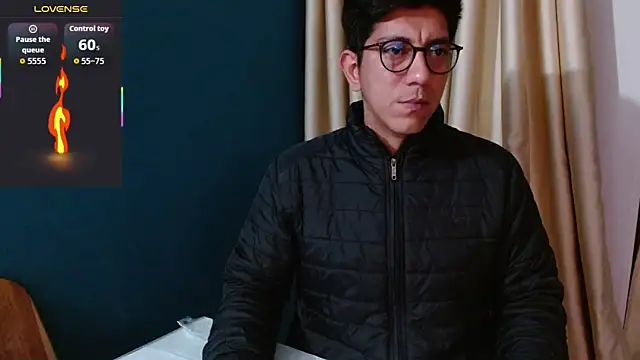 Noah-cock online show from November 16, 2025, 7:47 am