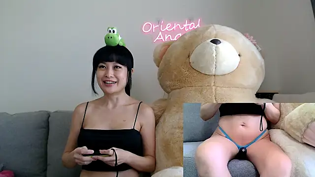 Snapshot of OrientalAngel chatting on November 8, 2025, 2:56 am OrientalAngel online show from November 8, 2025, 2:56 am