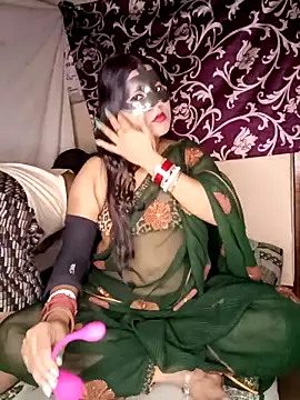 Hot muskaan online show from January 6, 2026, 5:27 pm