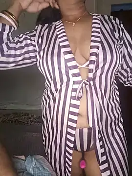 Snapshot of Hot_muskaan chatting on July 28, 2026, 6:20 pm Hot muskaan online show from July 28, 2026, 6:20 pm