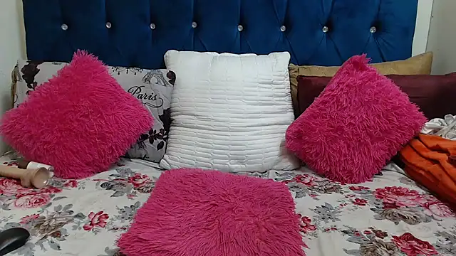 Snapshot of SexyLadyBoosxx chatting on February 7, 2026, 12:58 am SexyLadyBoosxx online show from February 7, 2026, 12:58 am