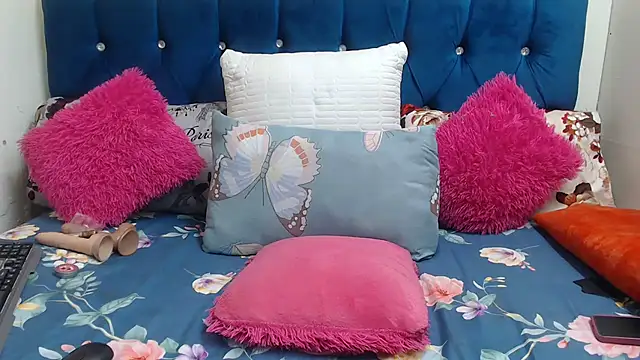 Snapshot of SexyLadyBoosxx chatting on February 23, 2026, 1:30 pm SexyLadyBoosxx online show from February 23, 2026, 1:30 pm