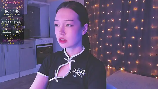 Snapshot of kittenrisha chatting on December 17, 2025, 4:40 am kittenrisha online show from December 17, 2025, 4:40 am