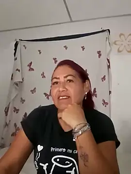 Snapshot of Abigail_BigTits chatting on January 7, 2025, 3:24 am Abigail BigTits online show from January 7, 2025, 3:24 am