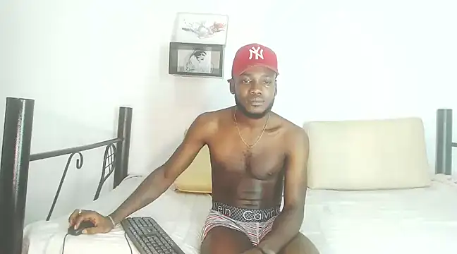 Snapshot of davidsims chatting on December 30, 2024, 5:37 am davidsims online show from December 30, 2024, 5:37 am