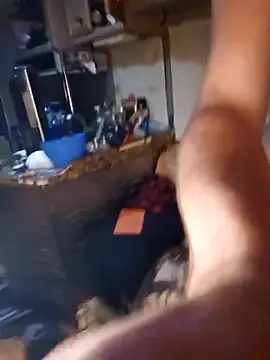 StruggleSnuggles online show from November 16, 2025, 7:14 am