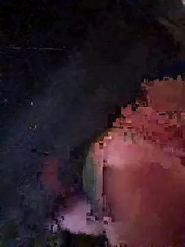 StruggleSnuggles online show from November 17, 2025, 7:41 pm