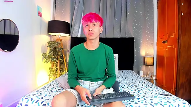 Snapshot of Brian-Ausslos chatting on February 25, 2025, 4:46 am Brian-Ausslos online show from February 25, 2025, 4:46 am