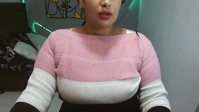 Snapshot of brittanysexhot chatting on January 14, 2025, 3:15 pm brittanysexhot online show from January 14, 2025, 3:15 pm