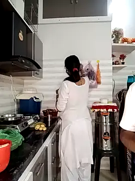 Best-Couple online show from January 31, 2025, 5:19 am