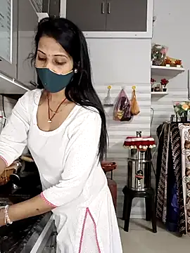 Best-Couple online show from February 14, 2025, 1:08 pm