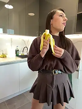 Snapshot of claraxjoyy chatting on March 6, 2025, 7:47 am claraxjoyy online show from March 6, 2025, 7:47 am