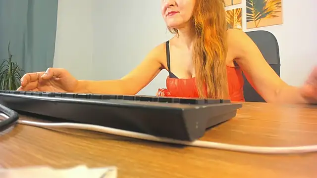 DenisHarmon online show from January 9, 2025, 6:17 am