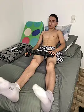 Young latin master777 online show from January 4, 2025, 3:07 pm