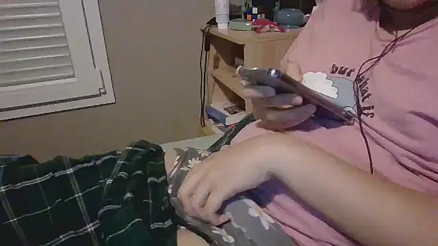 Snapshot of 19ansdejagrand chatting on January 6, 2025, 4:13 pm 19ansdejagrand online show from January 6, 2025, 4:13 pm