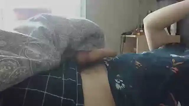 Snapshot of 19ansdejagrand chatting on January 11, 2025, 11:56 am 19ansdejagrand online show from January 11, 2025, 11:56 am