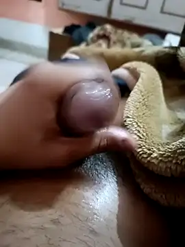 Jackie 000 online show from January 22, 2025, 7:13 pm