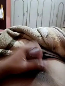 Jackie 000 online show from February 5, 2025, 5:20 pm