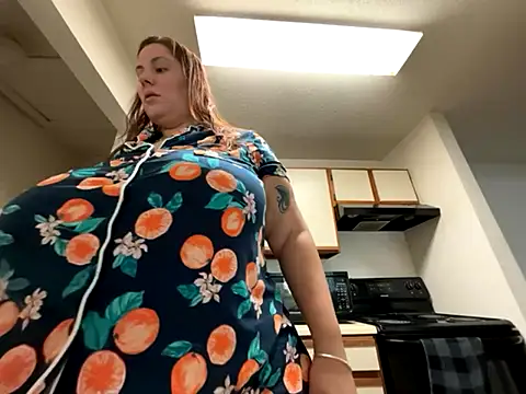 Thickarella420 online show from October 2, 2025, 3:52 pm